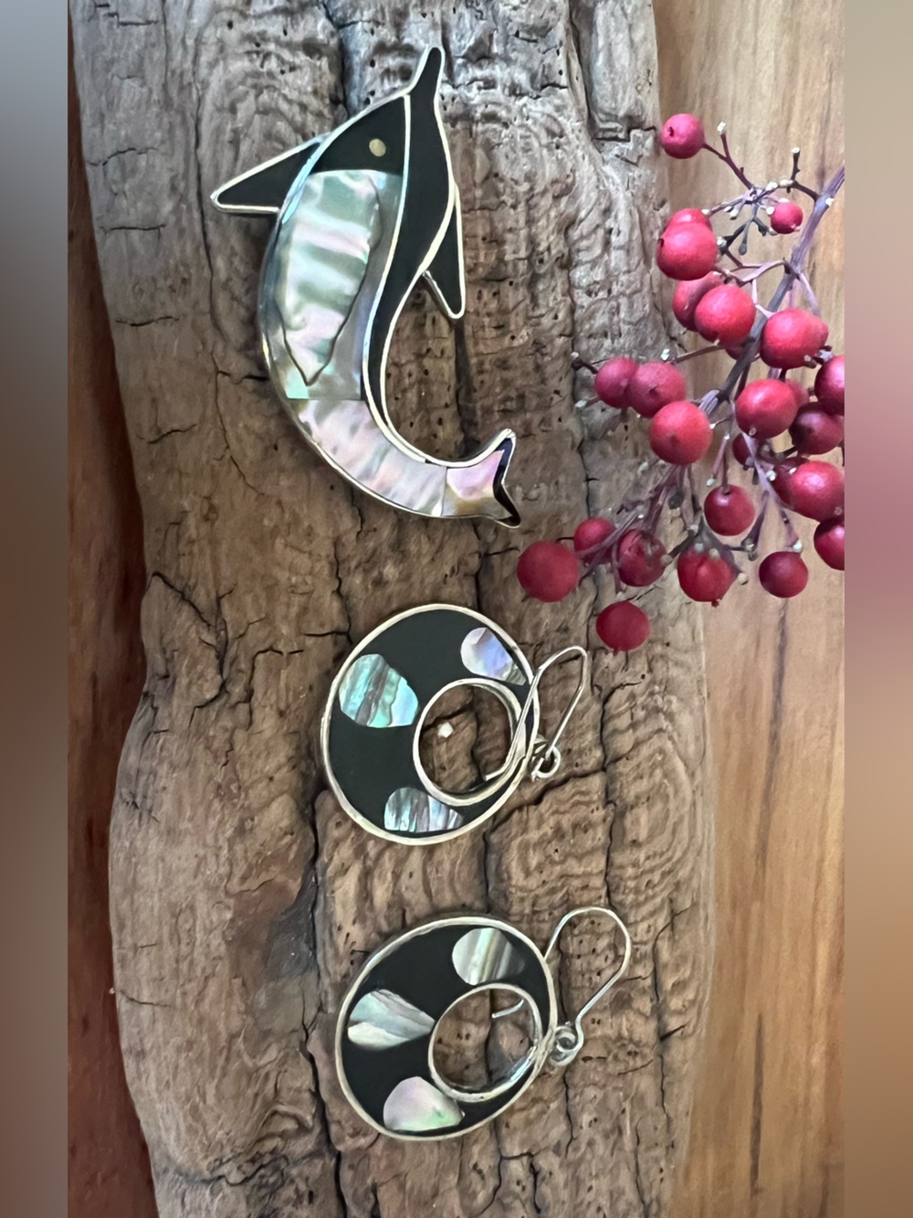 Taxco Alpaca Abalone Inlay Dolphin Brooch & Hoop Earrings Set Black & Iridescent
